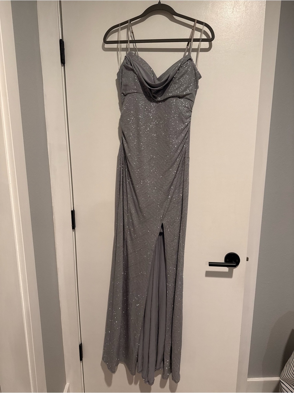Emerald Sundae Light Silver-Gray Strapless Dress